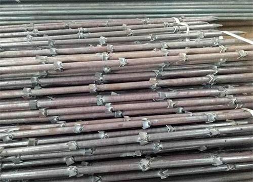 名山隧道钢花管